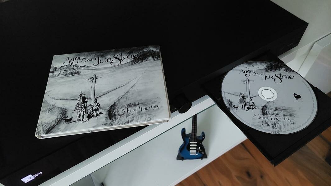 Angus & Julia Stone - A book like this (2008).JPG