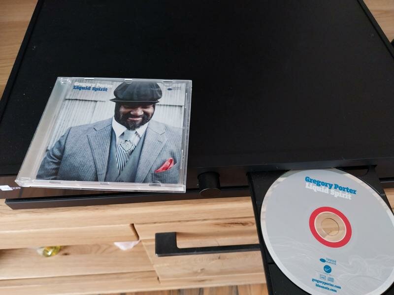 Gregory Porter - Liquid Spirit (2013).JPG