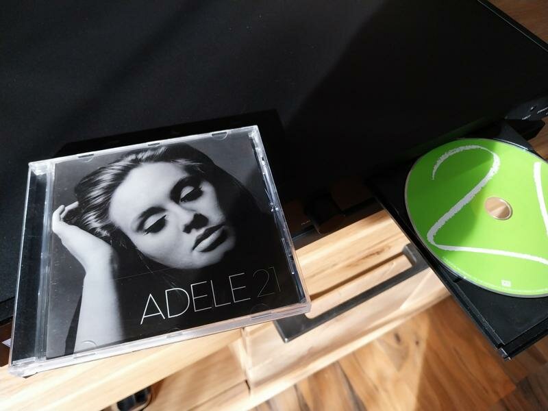 Adele - 21 (2011).JPG