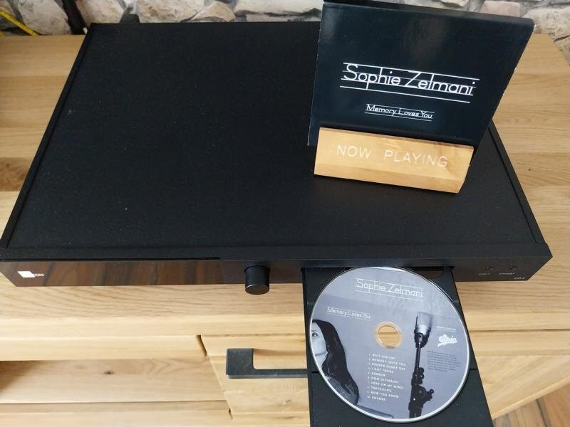 Sophie Zelmani - Memory Loves You (2007).JPG